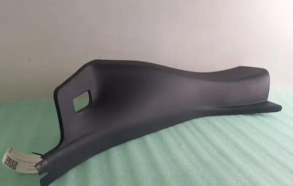 Mini Cooper Countryman F60 Rear seat side bottom trim 7380257 49371