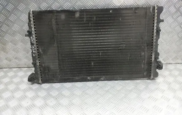 Seat Ibiza III (6L) Coolant radiator 6Q0121253Q