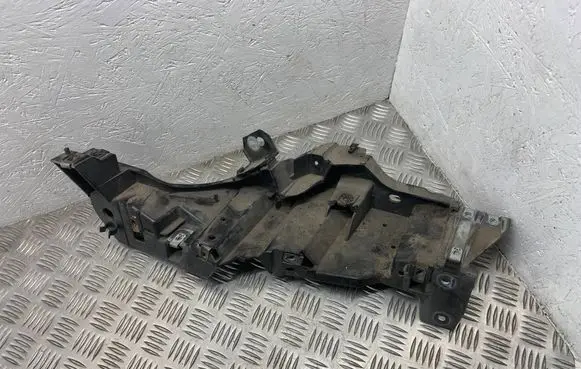 Jaguar S-Type Front bumper mounting bracket 4R838C281A