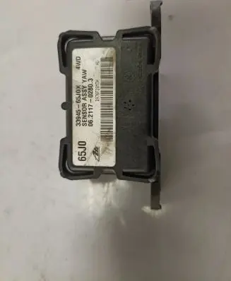 Suzuki Grand Vitara II ESP acceleration yaw rate sensor 3394565J00 06211702803
