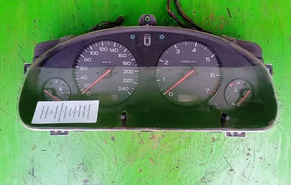 Subaru Legacy Speedometer (instrument cluster) 85012AE220