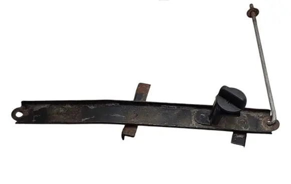 Toyota Avensis T250 Battery bracket
