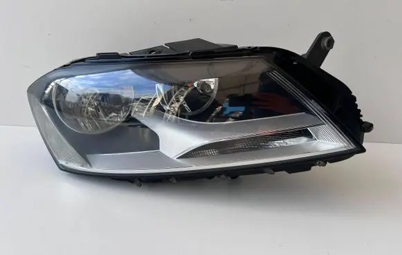 Volkswagen PASSAT B7 Headlight/headlamp 3AB941006