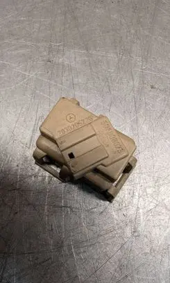 Mercedes-Benz C AMG W203 Rain sensor 2038205226