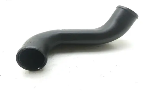 Land Rover Freelander 2 - LR2 Intercooler hose/pipe 12Z04019