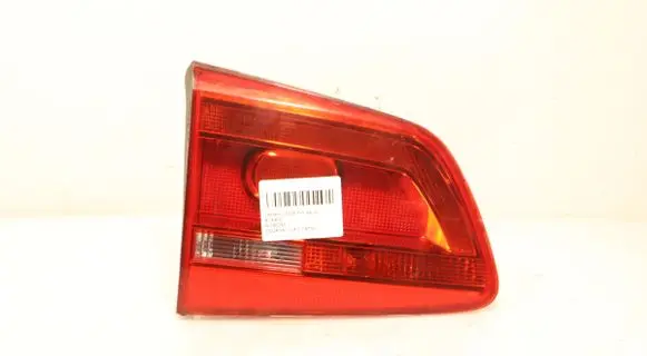 Volkswagen Touran I Rear/tail lights F1E12923