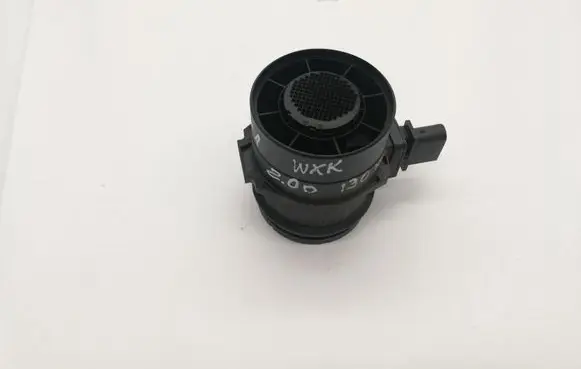 BMW X1 E84 Mass air flow meter 0281006146 8509724