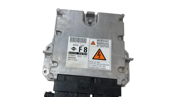 Nissan X-Trail T30 Engine control unit/module 23710EQ405 5800380 2758003802