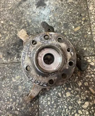Opel Zafira A Front wheel hub