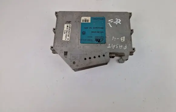 Volkswagen PASSAT B4 ABS control unit/module 1H0907379B