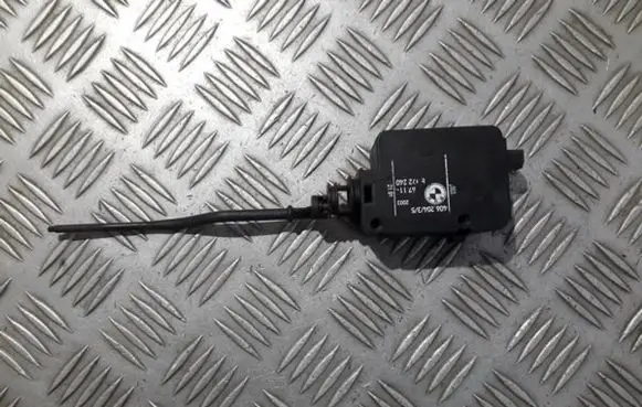 BMW 3 E46 Central locking motor 40620435 67.11-8872240