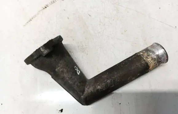Engine coolant pipe/hose