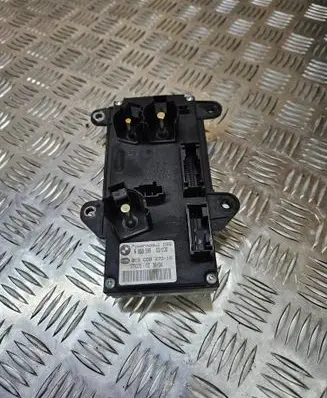 BMW 7 E65 E66 Power management control unit 6953995 179071 8ES00827016