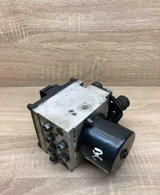 Volkswagen PASSAT B6 ABS Pump 3C0614109AF 16705712P