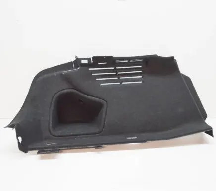 Trunk/boot side trim panel
