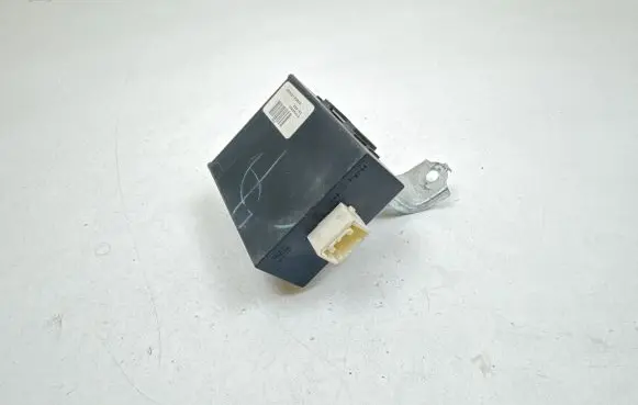 Toyota Yaris Door control unit/module 897410D010 73659412