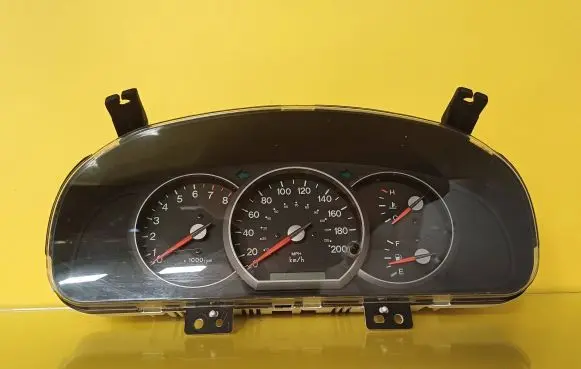 Speedometer (instrument cluster)