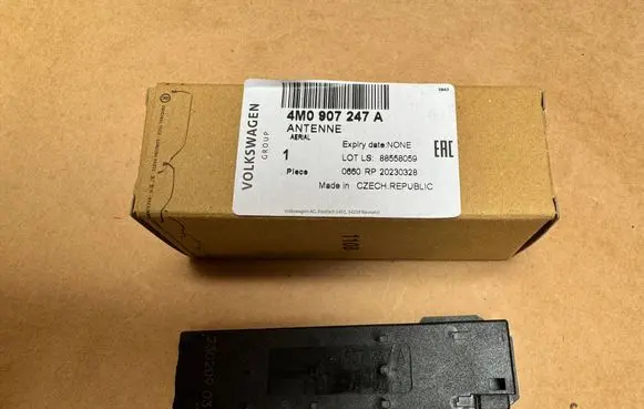 Audi A7 S7 4K8 Interior comfort aerial antenna 4M0907247A