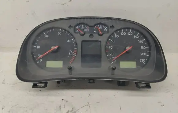 Volkswagen Golf IV Speedometer (instrument cluster) 1J0920821B 110008953013