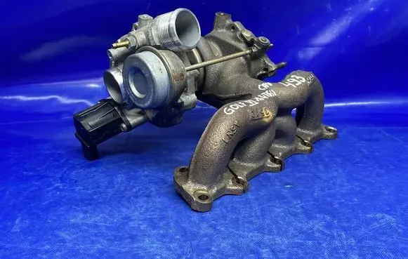 Volkswagen Golf VI Turbo 03C145702P 710050417