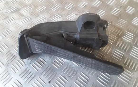 Volkswagen PASSAT B6 Accelerator throttle pedal 6PV00874500 1K2721503M