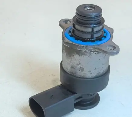 Seat Leon (5F) Fuel pressure regulator 0928400768