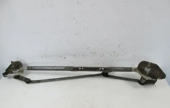 Chevrolet PT Cruiser Front wiper linkage 