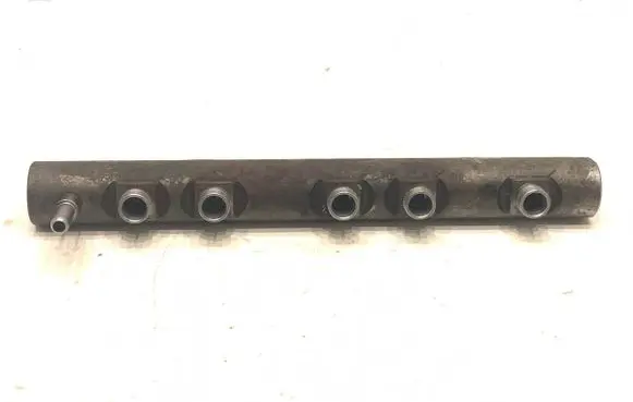 Jeep Grand Cherokee Fuel main line pipe 0445216044
