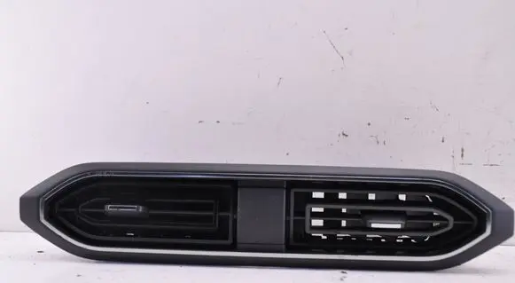 Dacia Sandero III Dashboard air vent grill cover trim 687509018R