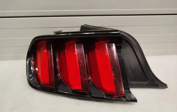 Ford Mustang VI Rear/tail lights FR3Z13405B