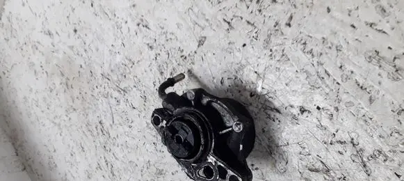 Ford Fiesta Vacuum pump 9637413990