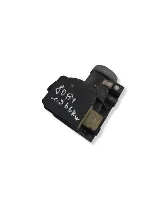 Audi 80 90 S2 B4 Mass air flow meter 0281002072