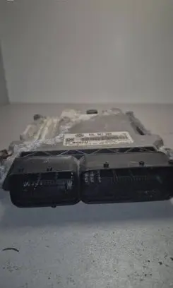 Volkswagen PASSAT B6 Engine control unit/module 03L907309 1039S30090 0281015029