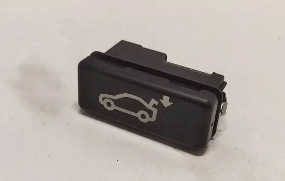 BMW X5 E70 Tailgate/boot open switch button 61318375580 8375580