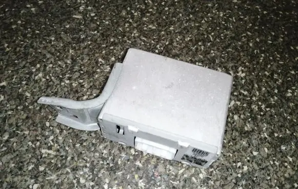 Toyota Avalon XX20 Cruise control unit/module 8824007030