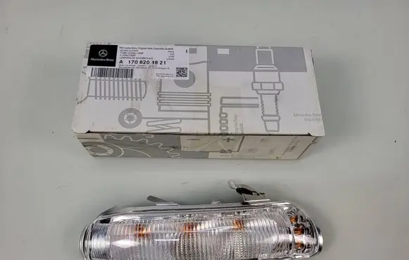 Mercedes-Benz CLK A208 C208 Mirror indicator light A1708201821