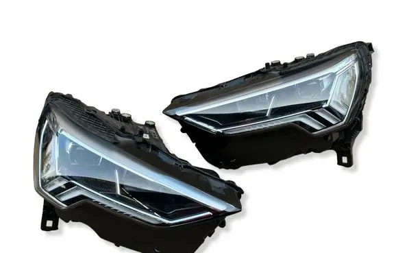 Audi Q3 F3 Headlight/headlamp 83A941033 83A941034