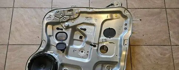 Hyundai Santa Fe Front door electric window regulator 824802B030 2601214 B120173