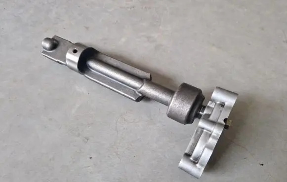 Mitsubishi L200 Balance shaft 