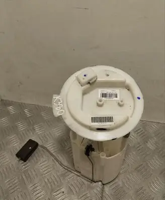 Maserati Quattroporte Fuel injection high pressure pump 670003733