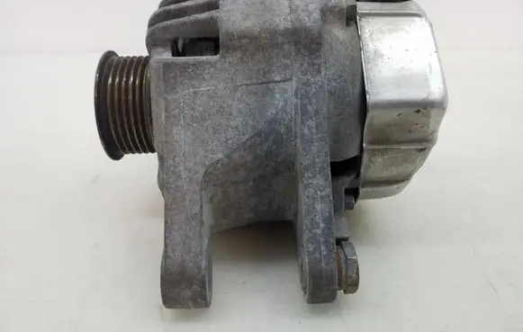 Toyota Corolla Verso AR10 Generator/alternator 270600D170