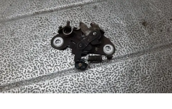 Peugeot Partner Engine bonnet/hood lock/catch