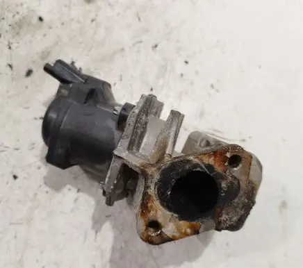 Mazda 3 II EGR valve 9672880080