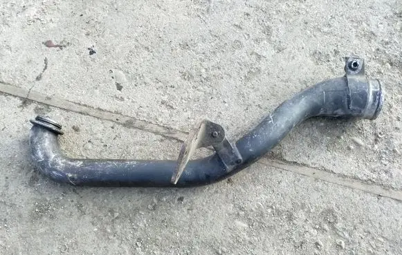 Mercedes-Benz Sprinter W901 W902 W903 W904 Intercooler hose/pipe