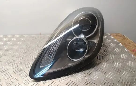 Porsche Boxster 981 Headlight/headlamp 98163113114
