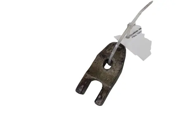 Volvo V40 Fuel Injector clamp holder