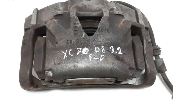 Volvo XC70 Front brake caliper