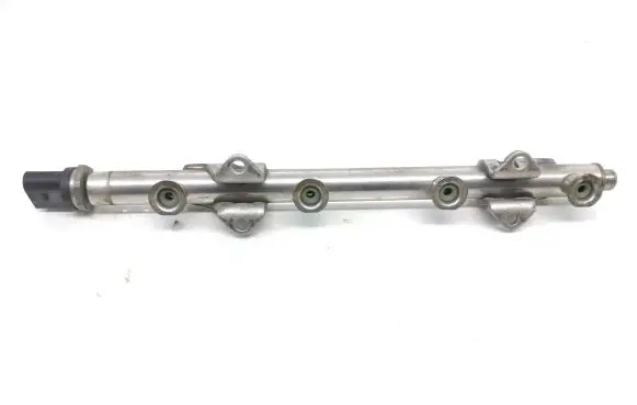 Skoda Fabia Mk3 (NJ) Fuel main line pipe 04E133320D 06j906051f 0261545079