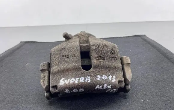 Skoda Superb B6 (3T) Front brake caliper