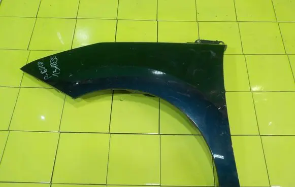 Peugeot 5008 Fender PRZOD